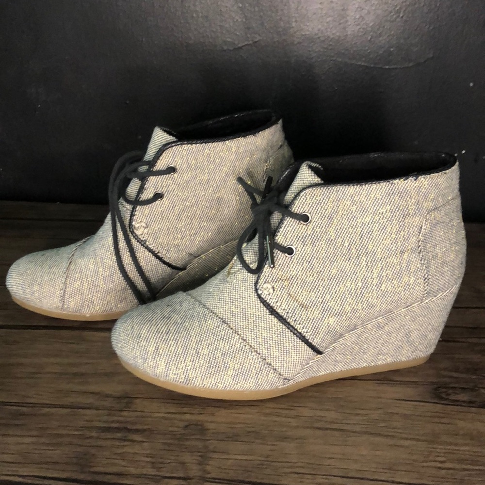 Toms Wedges
